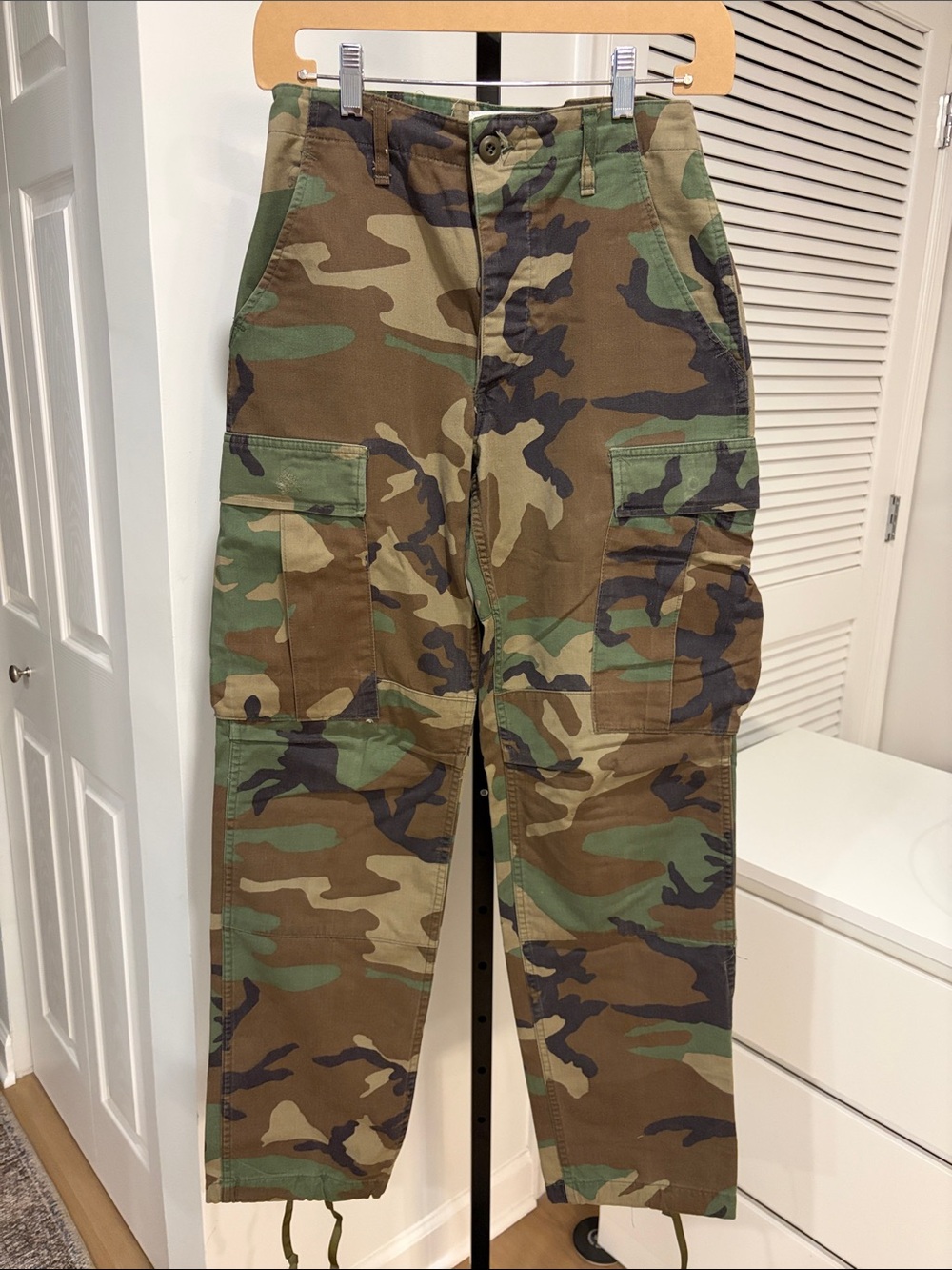 I Am Koko LA Vintage Camo Cargo Pants | XS | Adjustable Waist & Hem